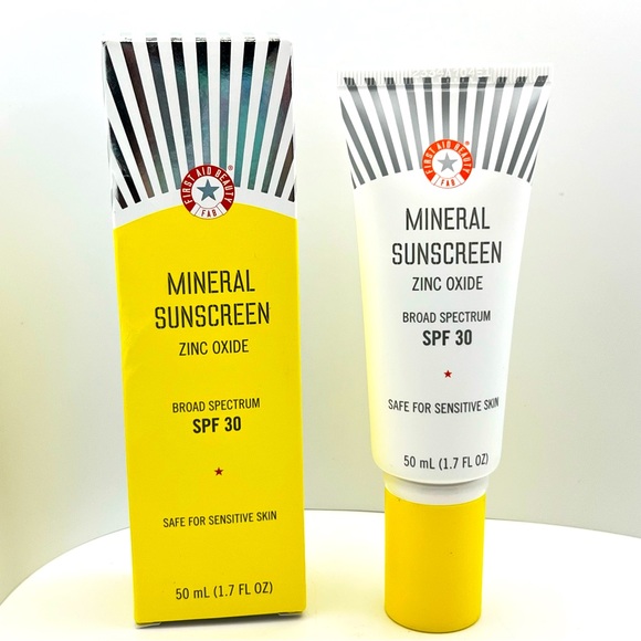 First Aid Beauty Skincare First Aid Beauty Mineral Sunscreen With